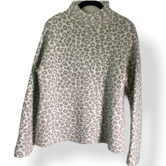 Christian Siriano Sweaters - Christian Siriano animal print funnel neck sweater